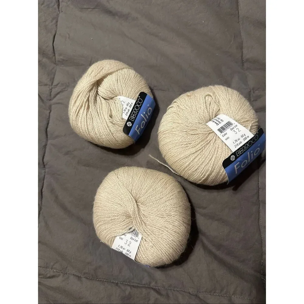 Berroco Folio tan cream alpaca blend yarn 3 skeins 1.75oz knitting crochet